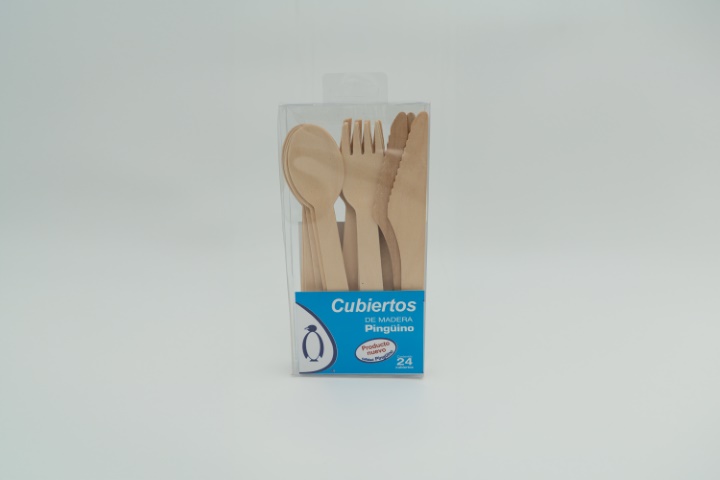 Cubiertos de Madera (1881-048)
